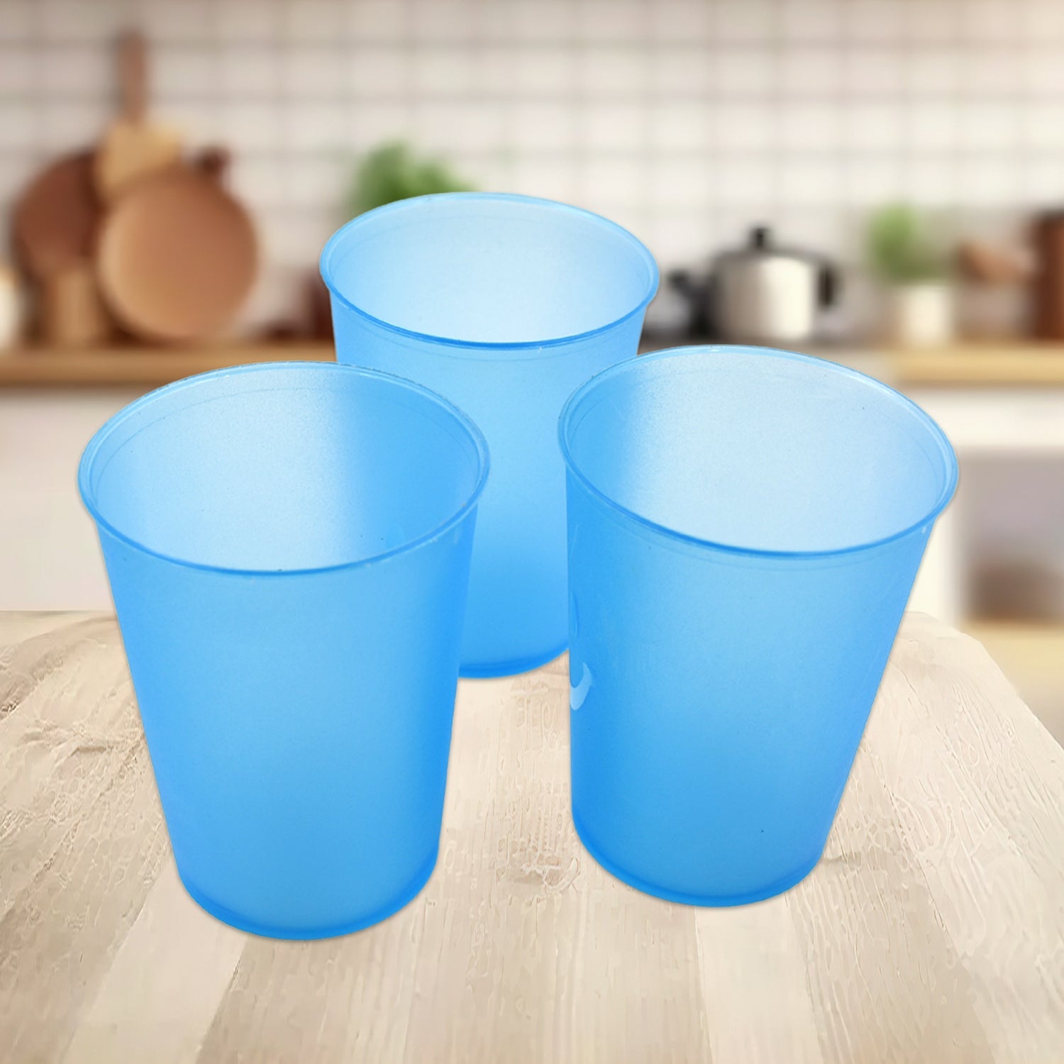 Reusable Plastic Drinking Tumblers - 4-Piece Transparent Water Cup Set for Kitchen & Dining Reusable Plastic Drinking Tumblers - 4-Piece Transparent Water Cup Set for Kitchen & Dining
